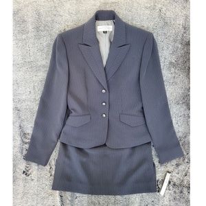 TAHARI ASL||| 2 PIECE SKIRT SUIT NWT